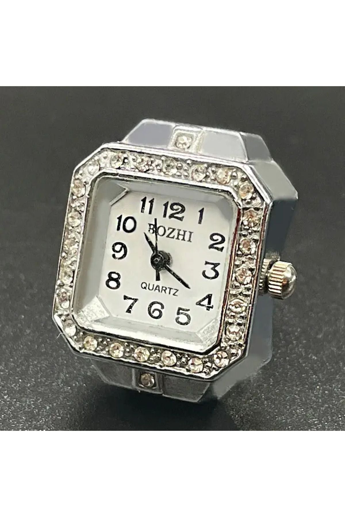 Silver Kristal ve Beyaz Göz Kamaştıran Yüzük Saat Kadın için Yaratıcı Taşlı Zengin Kuvars Yüzük Saat