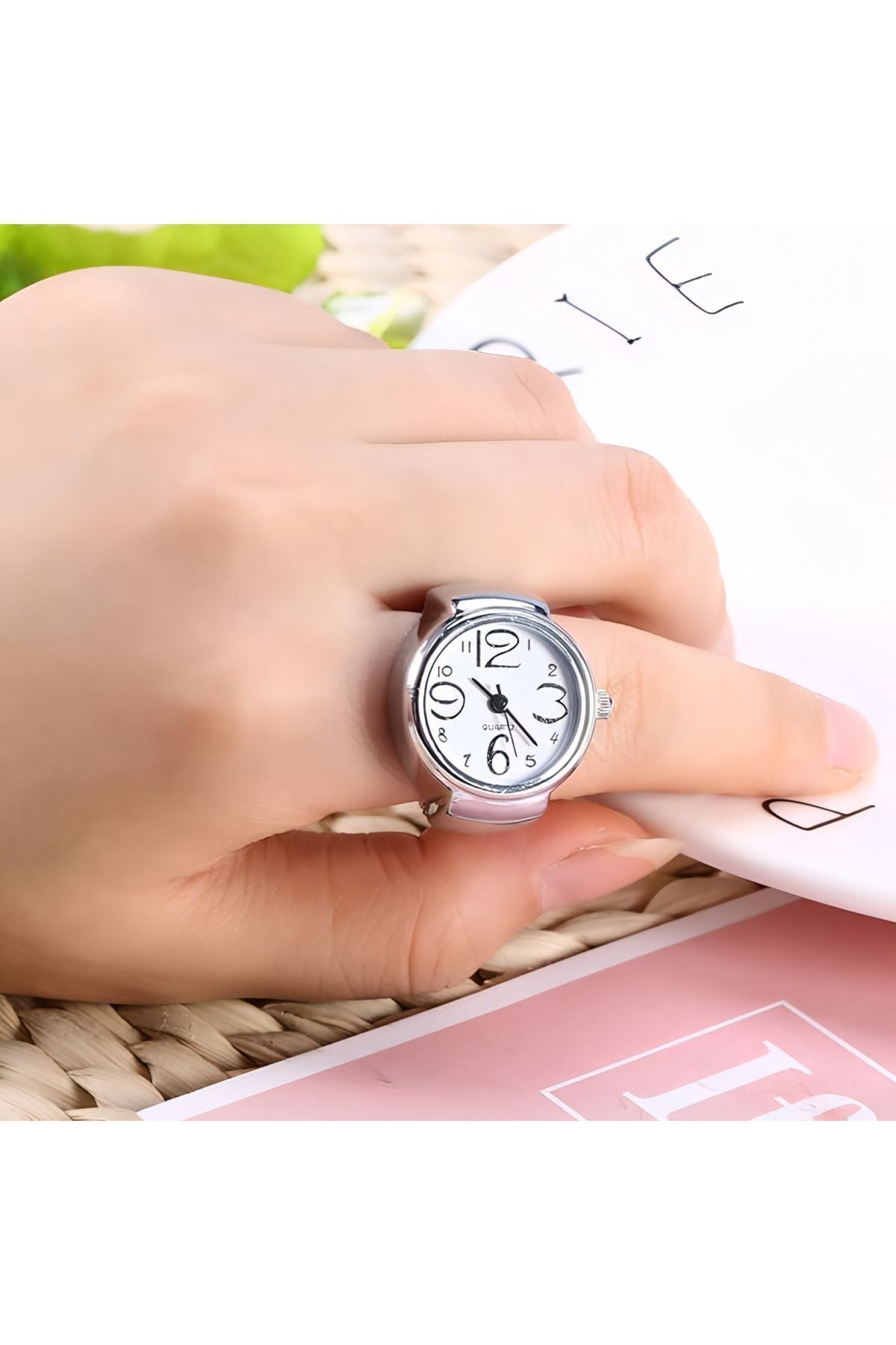 Yüzük Saat, Siyah Beyaz Kadran Parmak Saat, Minik Yüzük Saat, Gerçek Yuvarlak Mini Saat Hediye
